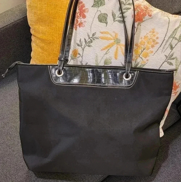 Coldwater Creek tote - Picture 5 of 5